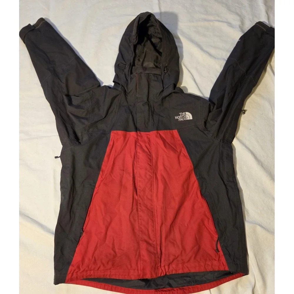 The North Face HyVent Jacket Mens Large Red Black Hooded Waterproof Shell L